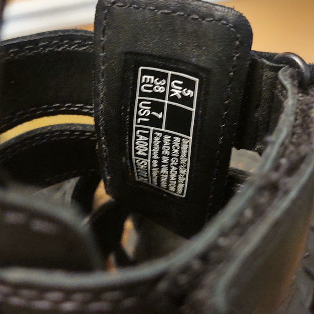 DR. MARTENS Womens Black Ricki Platform Gladiator Sandal Size 7 NEW - Picture 6 of 7